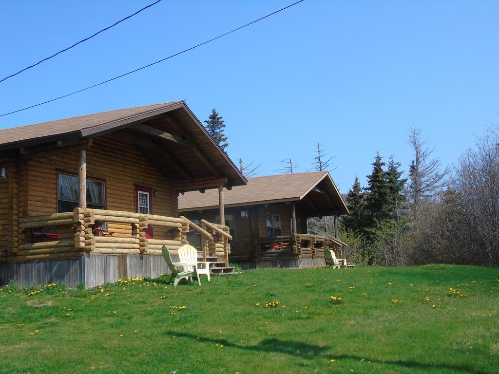 Cajun Cedar Log Cottages Margaree Forks Bagian luar foto